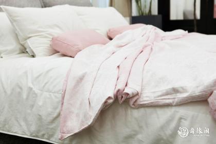 一到晚上就想老婆了生肖男