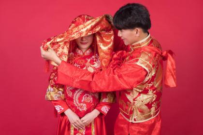 属牛女一生注定情人