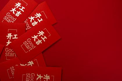 风水大师说不能染红色头发 染发有哪些忌讳