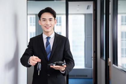 <b>2022年4月3日穿什么颜色的衣服 今日怎么穿出行平安</b>