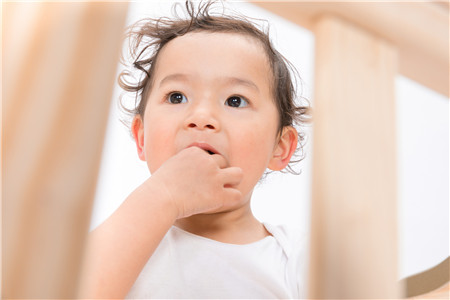 年三月二十七日谷雨节气出生的宝宝命运好不好 奇缘阁算命网