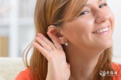 女人耳朵上的痣图解大全 耳朵长痣解析